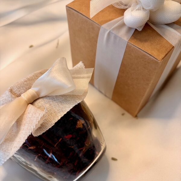 sottobosco tulle + scatola con confetti tulle